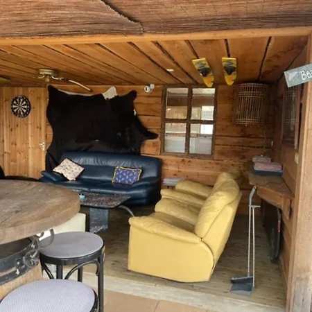 Tasteful In With Garden Villa *