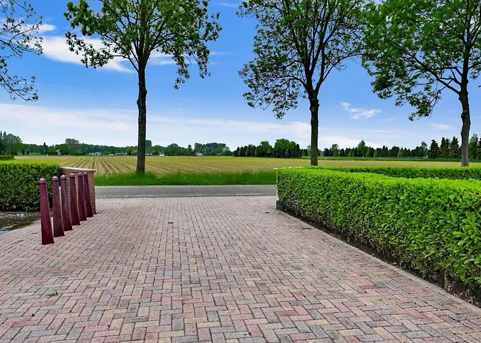 빌라 Tasteful In With Garden Didam