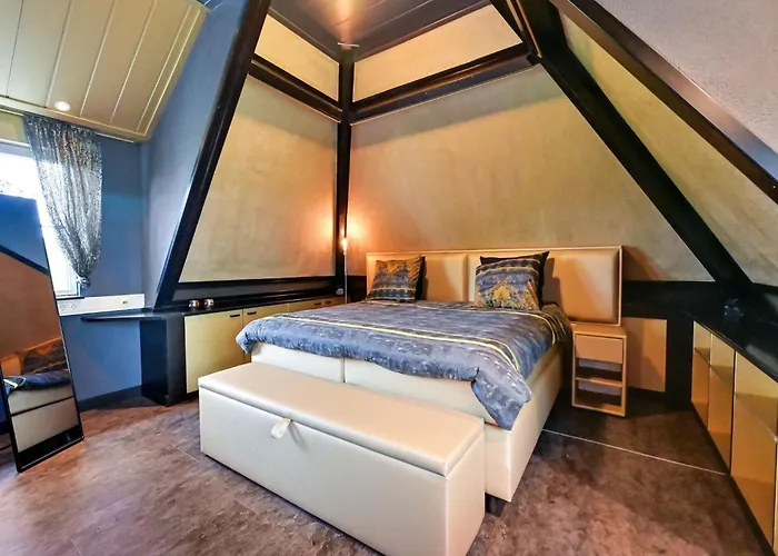 Tasteful In With Garden *